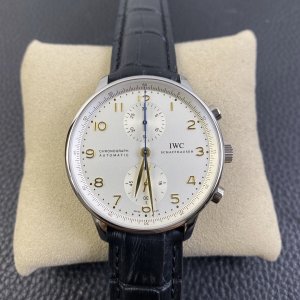 Universal Portugal 41 Series Classic Men’s Watch Universal Portugal 41 Series Classic Men’s Watch