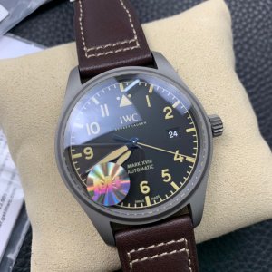 Universal Pilot 40 Series Bronze Mark Universal Pilot 40 Series Bronze Mark