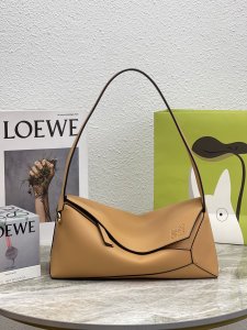 LOEWE HANDBAG Brown LOEWE HANDBAG Brown