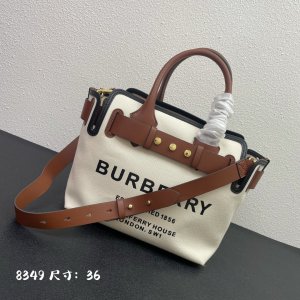 BURBERRY HANDBAG Belt white BURBERRY HANDBAG Belt white