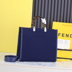FENDI HANDBAG Dark blue FENDI HANDBAG Dark blue
