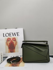 LOEWE HANDBAG Khaki green LOEWE HANDBAG Khaki green