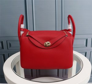 HERMES HANDBAG LINDY red HERMES HANDBAG LINDY red
