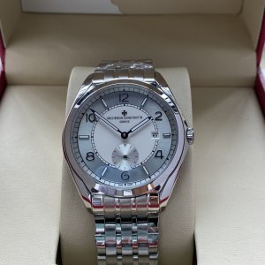 Vacheron Constantin Overseas Collection Men’s Fine Watch Vacheron Constantin Overseas Collection Men’s Fine Watch