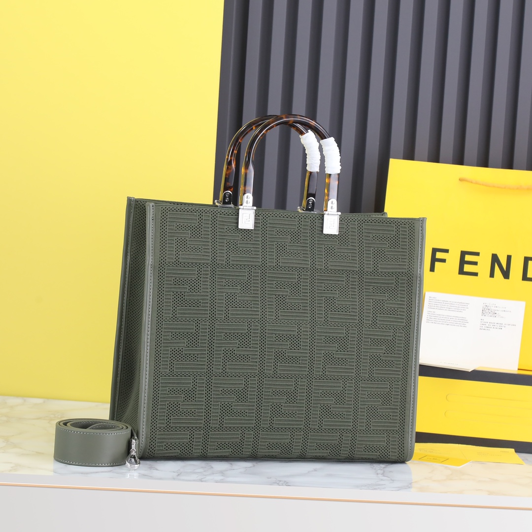 FENDI HANDBAG Army green FENDI HANDBAG Army green
