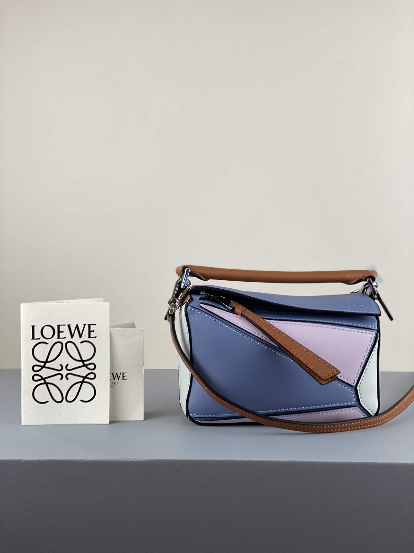 LOEWE HANDBAG Purple with Pink Patchwork LOEWE HANDBAG Purple with Pink Patchwork