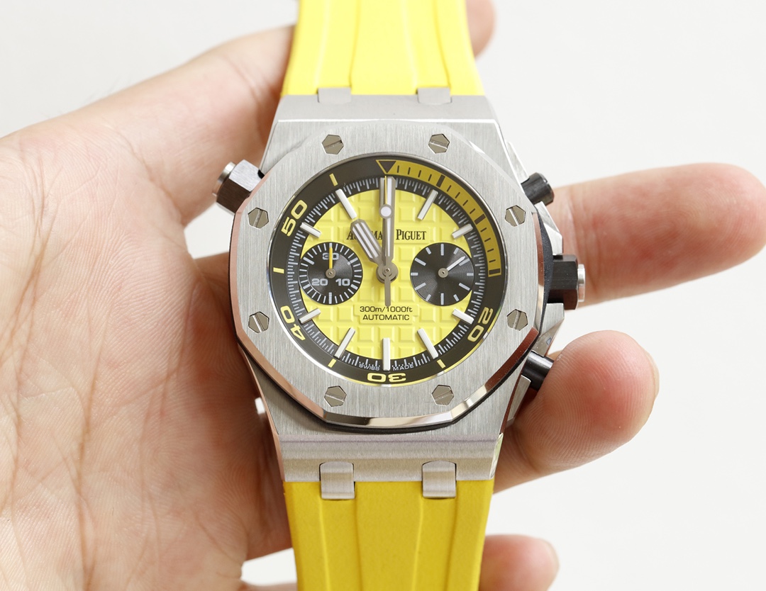 AUDEMARS PIGUET Royal Oak Offshore Chronograph Automatic Mechanical Fruit Watch AUDEMARS PIGUET Royal Oak Offshore Chronograph Automatic Mechanical Fruit Watch