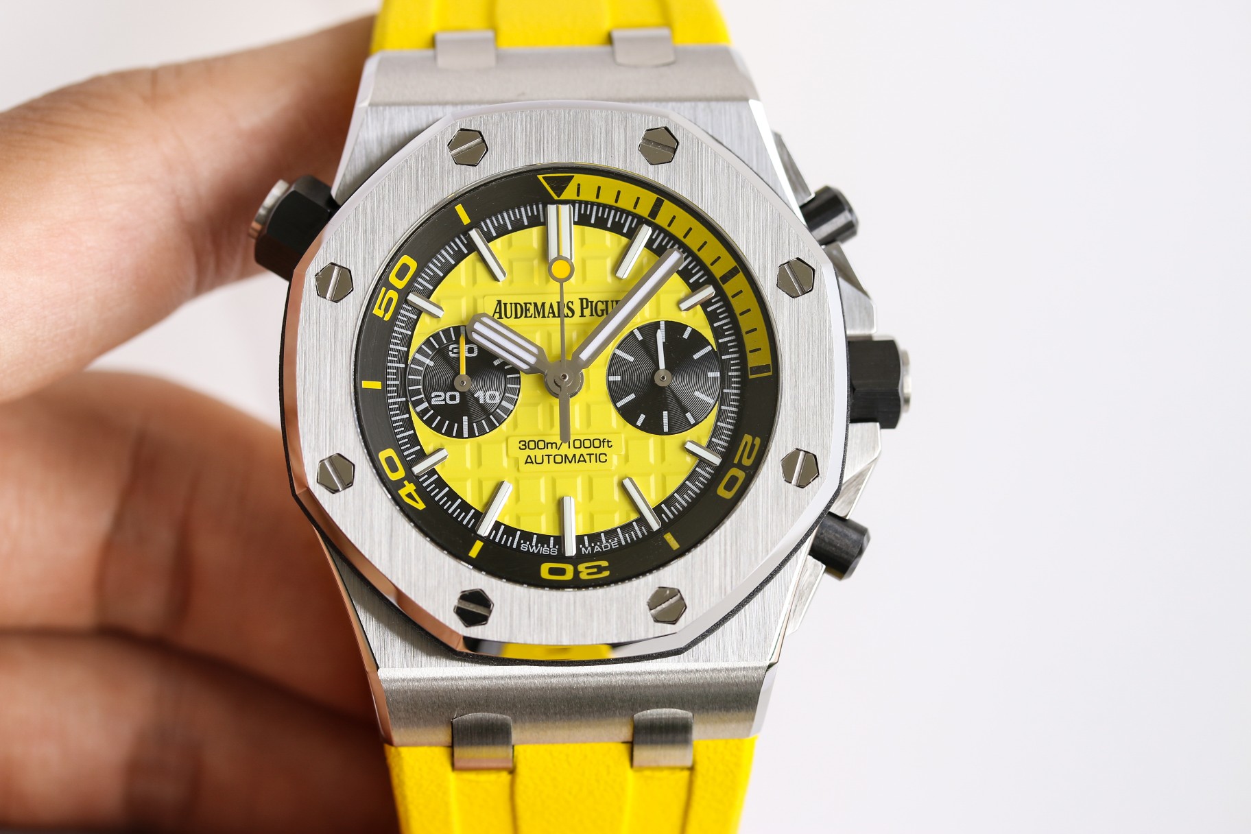 AUDEMARS PIGUET Royal Oak Offshore Chronograph Automatic Mechanical Fruit Watch AUDEMARS PIGUET Royal Oak Offshore Chronograph Automatic Mechanical Fruit Watch