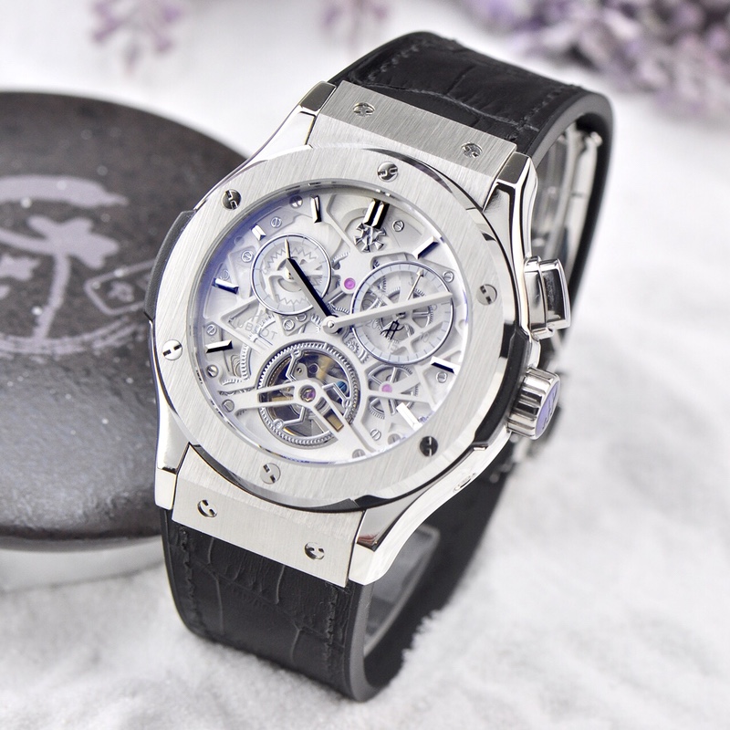 Hublot Tourbillon Skeleton Classic Fusion Series Hublot Tourbillon Skeleton Classic Fusion Series
