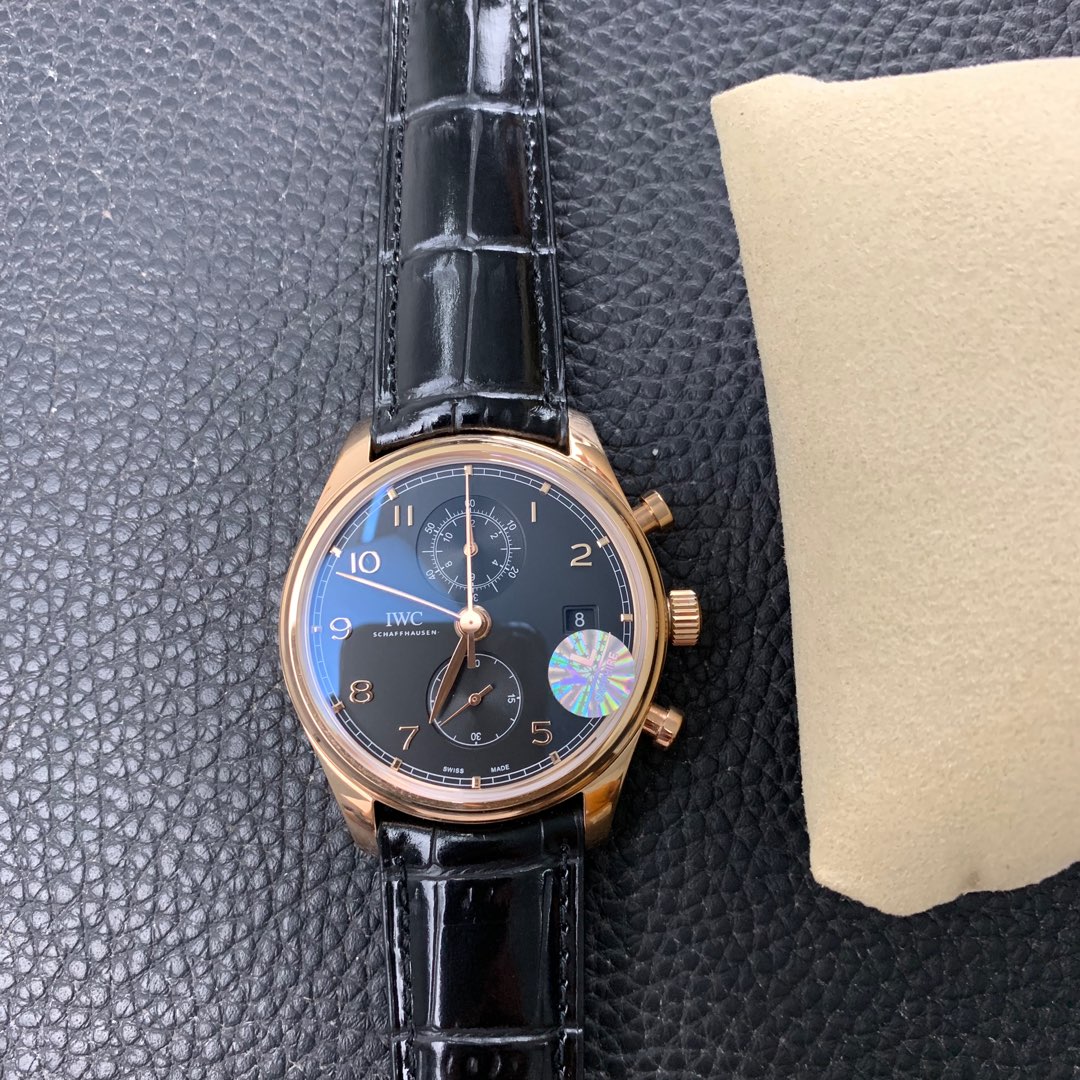 Universal Portugal 42 Series Portuguese Seven Mechanical Watch Universal Portugal 42 Series Portuguese Seven Mechanical Watch