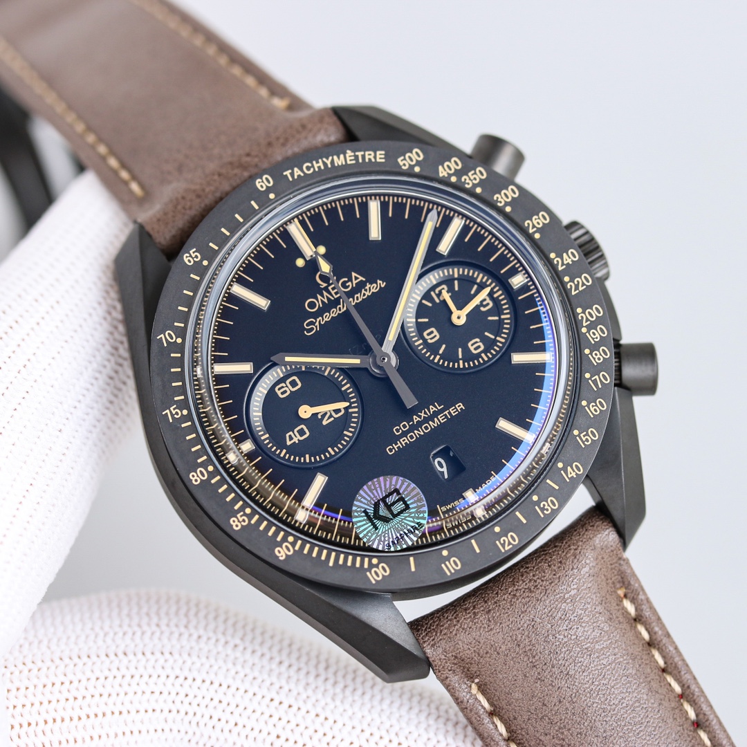 Omega Speedmaster Dark Side of the Moon Chronograph Mechanical Men’s Watch Omega Speedmaster Dark Side of the Moon Chronograph Mechanical Men’s Watch