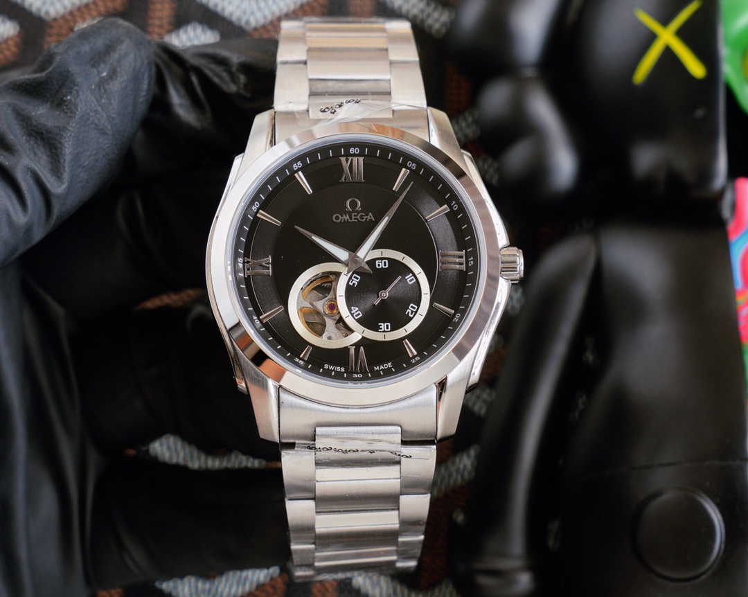 Omega De Ville Ladymatic Hollow Men’s Watch Omega De Ville Ladymatic Hollow Men’s Watch