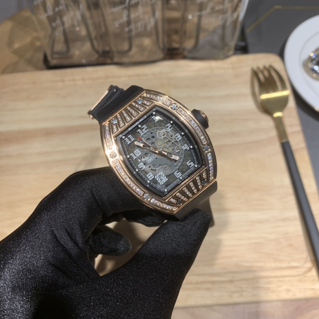 Richard Mille RM010, a new special edition watch with innovative hollow design Richard Mille RM010, a new special edition watch with innovative hollow design