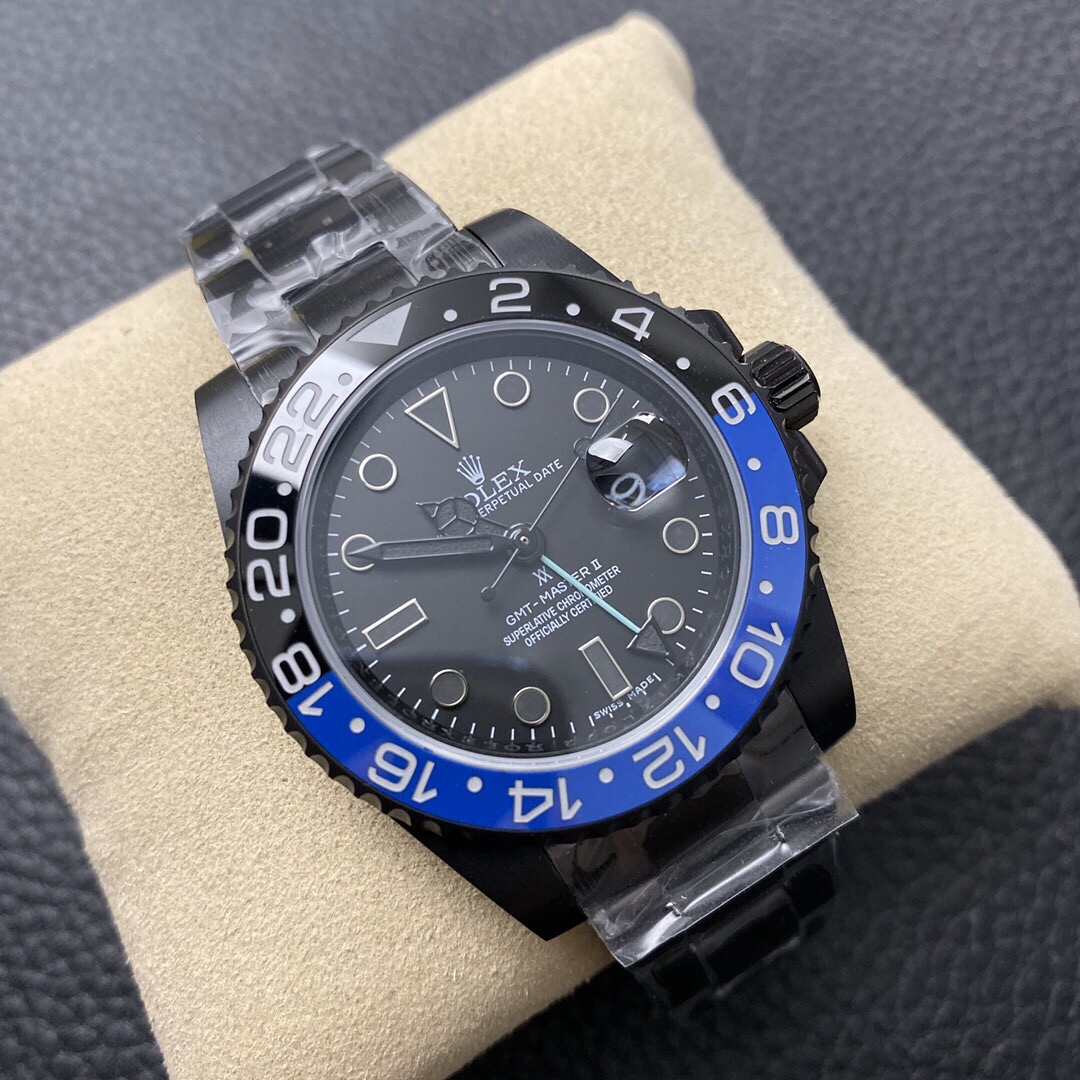 The new black-shell Rolex GMT-Master series watch. The new black-shell Rolex GMT-Master series watch.