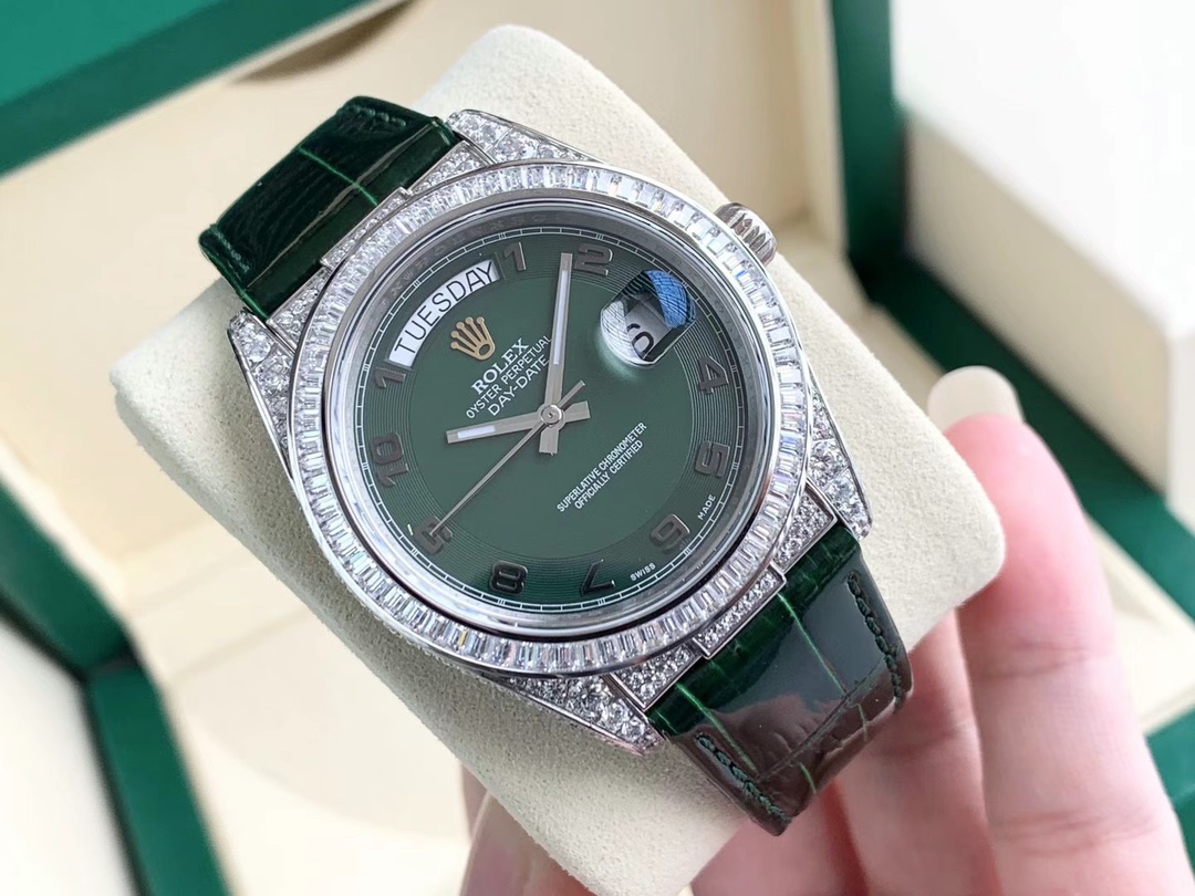 The Rolex Daytona 40 Meteorite Dial Oysterflex Series The Rolex Daytona 40 Meteorite Dial Oysterflex Series