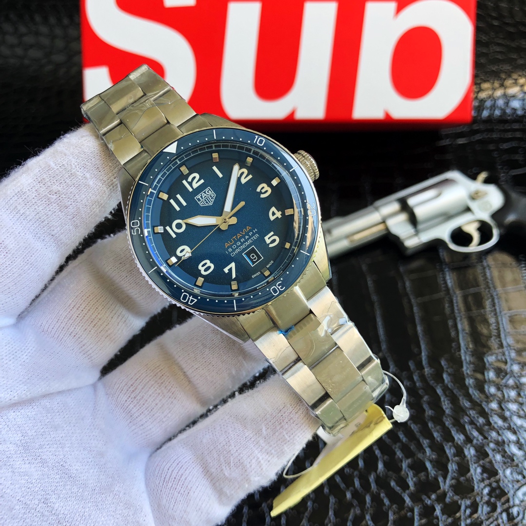 TAG Heuer Autavia Series Wristwatch TAG Heuer Autavia Series Wristwatch