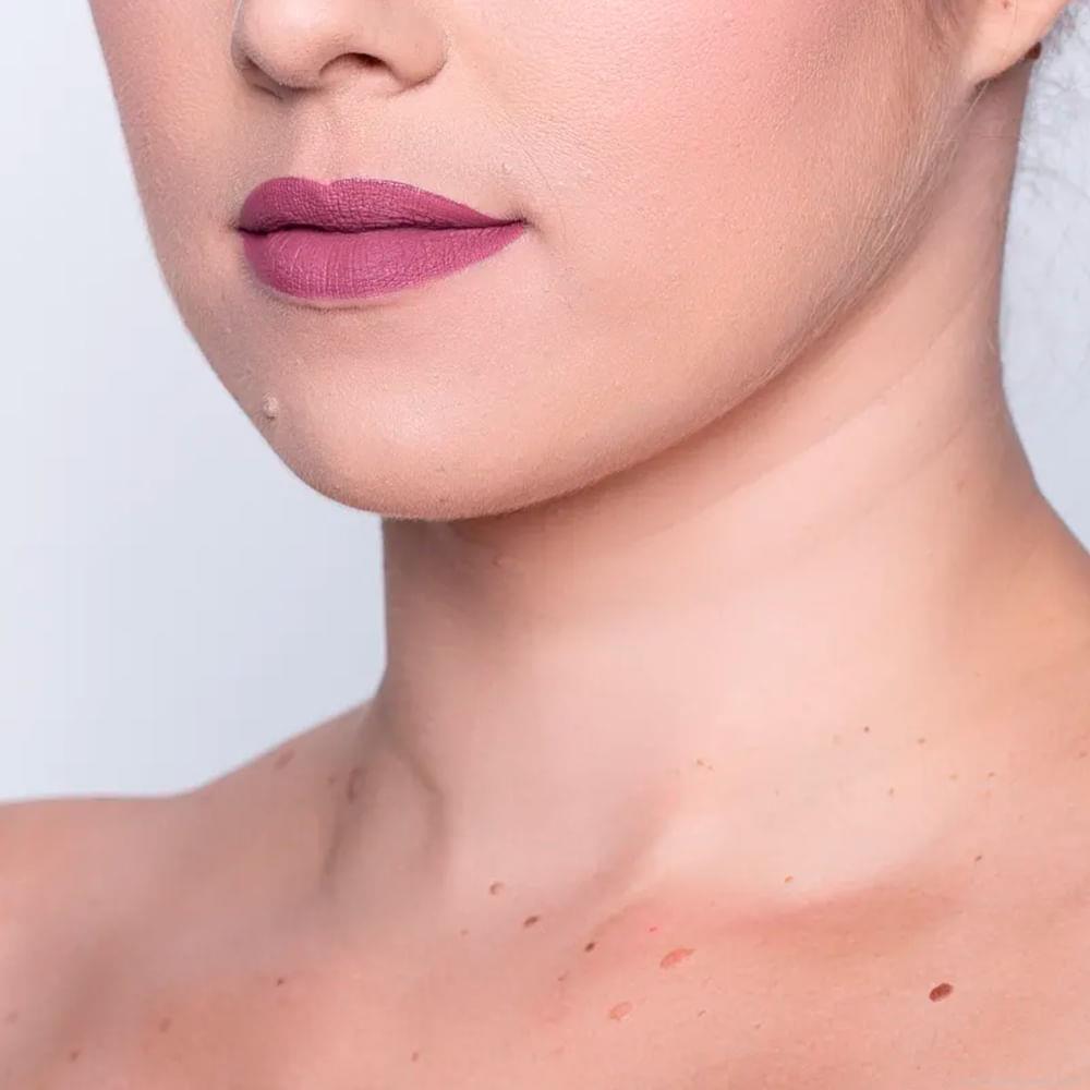 Batom Líquido Matte Bruna Tavares Mariana4 ml Batom Líquido Matte Bruna Tavares Mariana4 ml