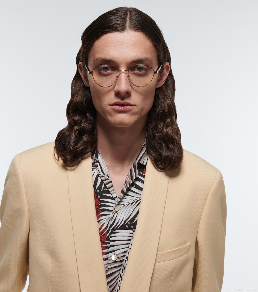 GucciOval glasses GucciOval glasses