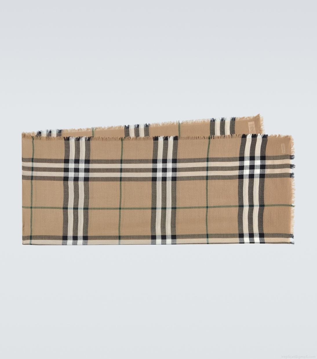 BurberryWool scarf BurberryWool scarf
