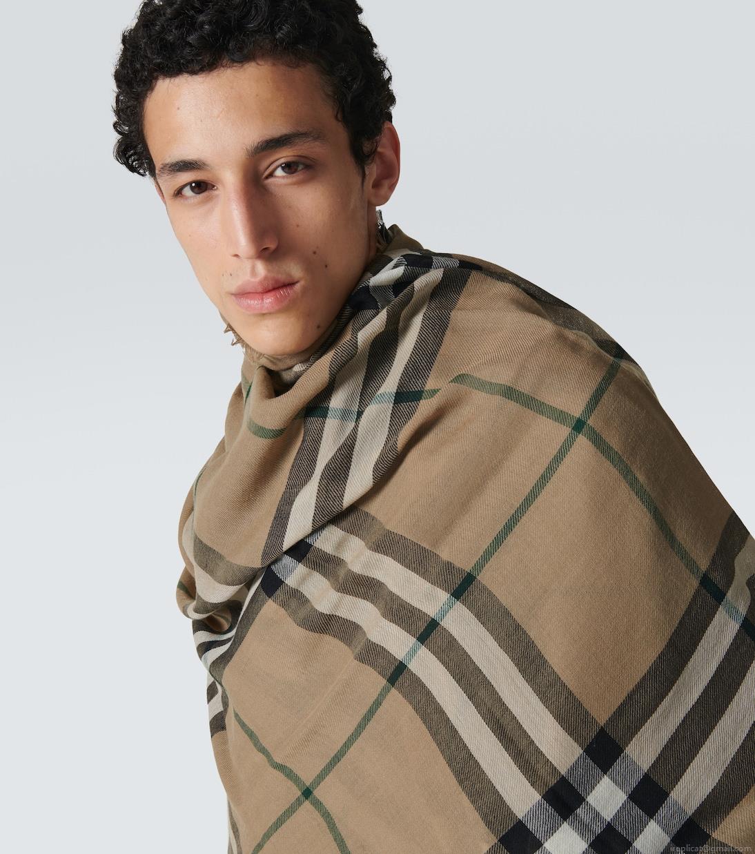 BurberryWool scarf BurberryWool scarf