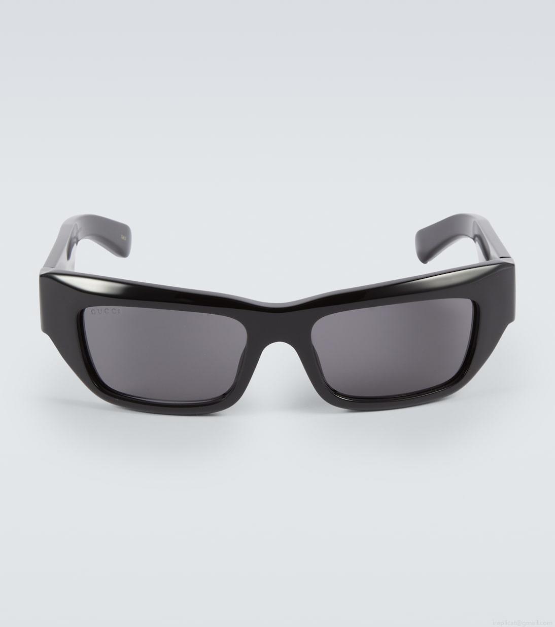 GucciRectangular sunglasses GucciRectangular sunglasses