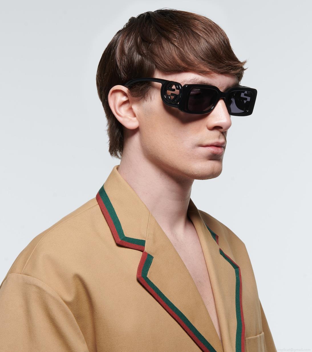 GucciLogo rectangular sunglasses GucciLogo rectangular sunglasses