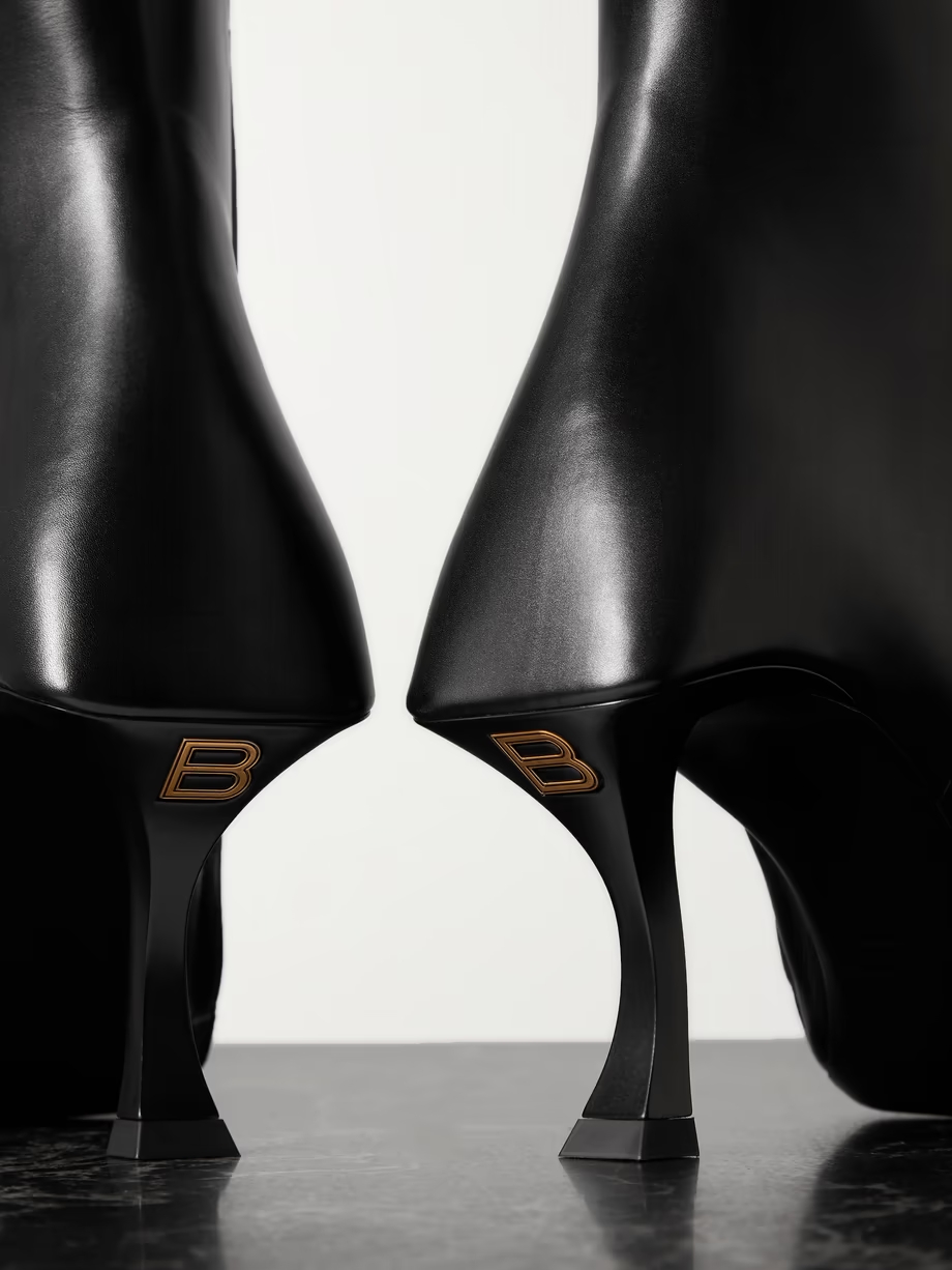 Hourglass leather ankle boots Hourglass leather ankle boots