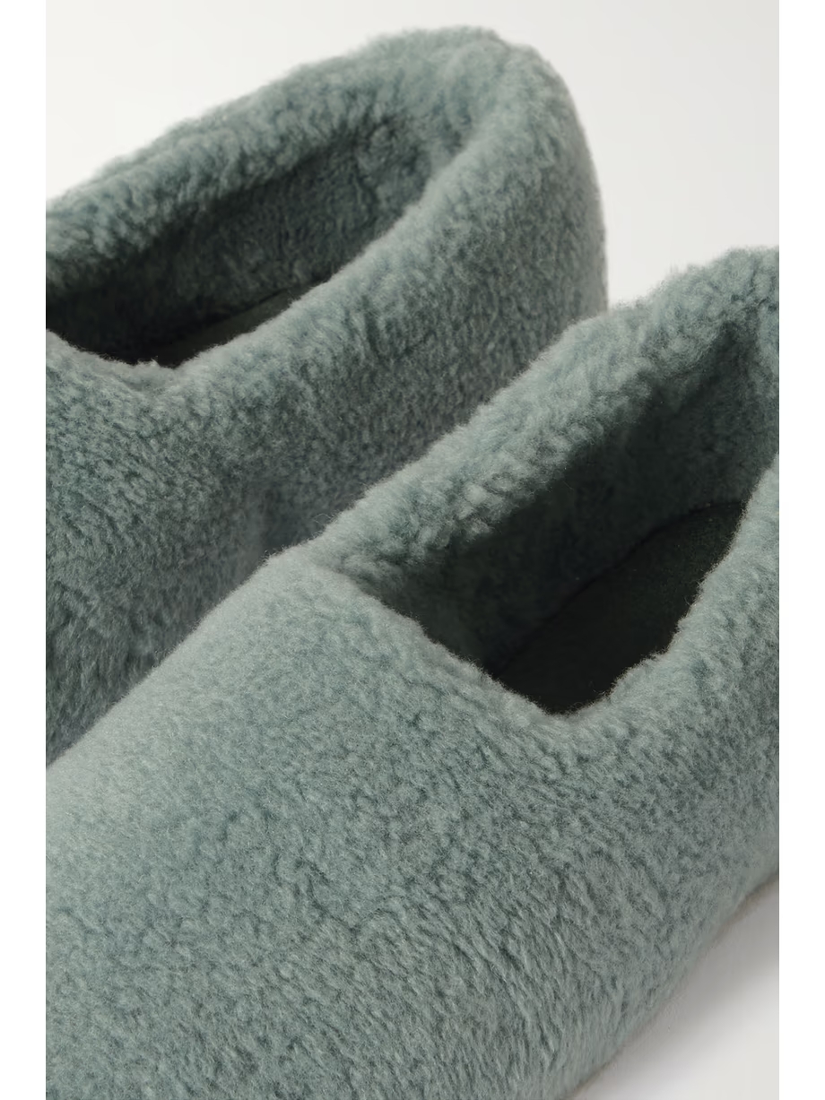 Wintercozy faux shearling slippers Wintercozy faux shearling slippers