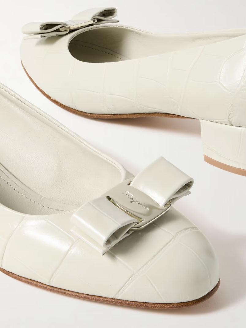 Vara bow-embellished croc-effect leather pumps Vara bow-embellished croc-effect leather pumps