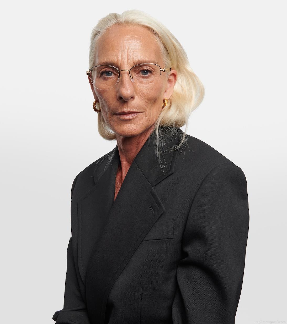 Cartier Eyewear CollectionSignature C de Cartier round glasses Cartier Eyewear CollectionSignature C de Cartier round glasses