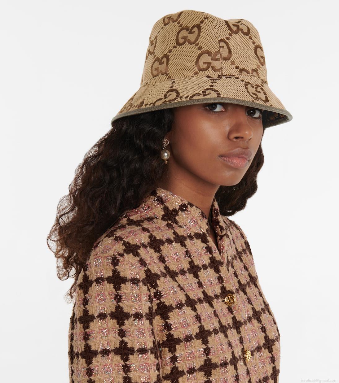 GucciGG Supreme canvas bucket hat GucciGG Supreme canvas bucket hat