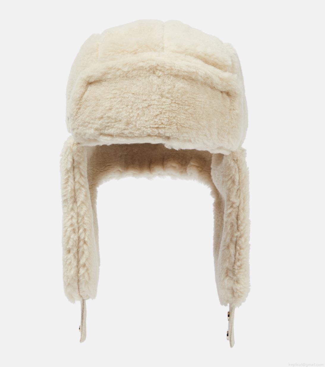 Loro PianaAlaskan cashmere and silk hat Loro PianaAlaskan cashmere and silk hat