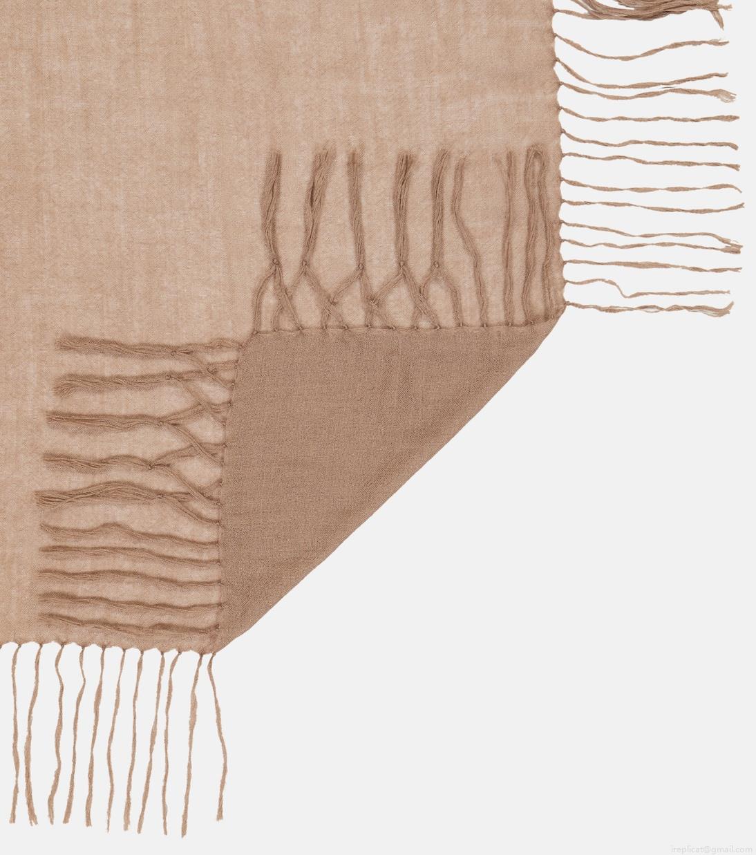 Brunello CucinelliCashmere and silk scarf Brunello CucinelliCashmere and silk scarf