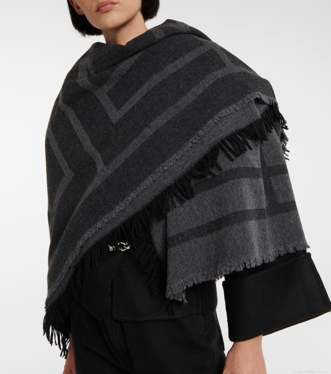 TotemeLogo wool and cashmere scarf TotemeLogo wool and cashmere scarf