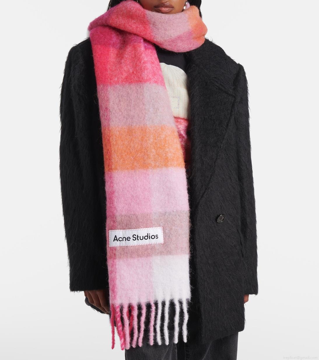 Acne StudiosLogo checked wool-blend scarf Acne StudiosLogo checked wool-blend scarf