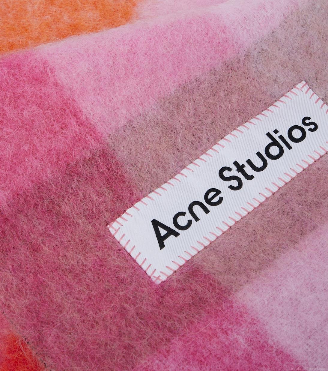 Acne StudiosLogo checked wool-blend scarf Acne StudiosLogo checked wool-blend scarf