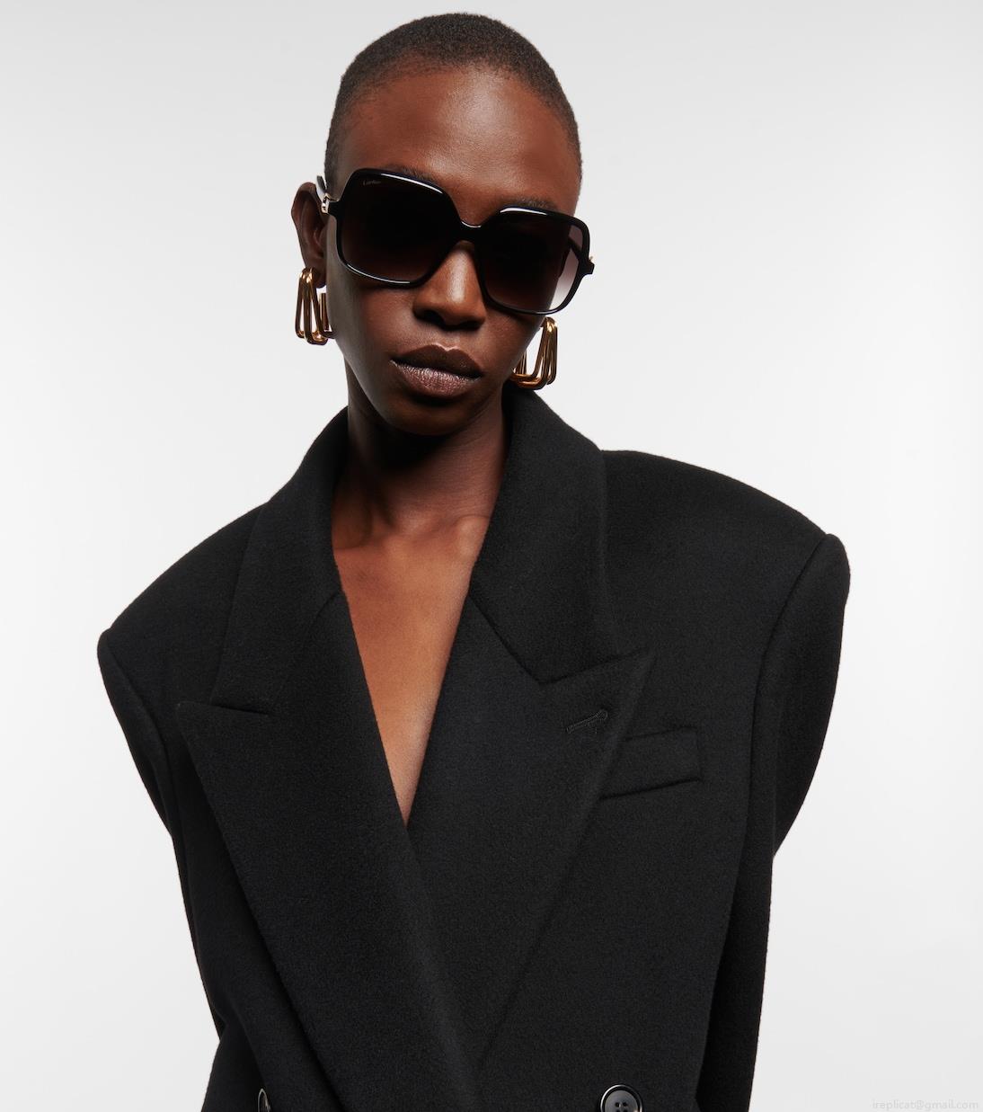 Cartier Eyewear CollectionSignature C de Cartier square sunglasses Cartier Eyewear CollectionSignature C de Cartier square sunglasses