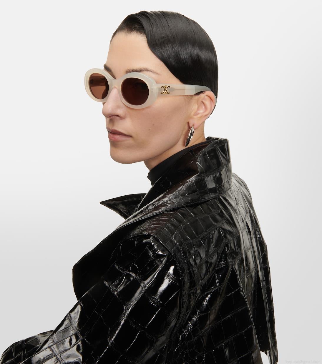 Celine EyewearTriomphe 01 oval sunglasses Celine EyewearTriomphe 01 oval sunglasses