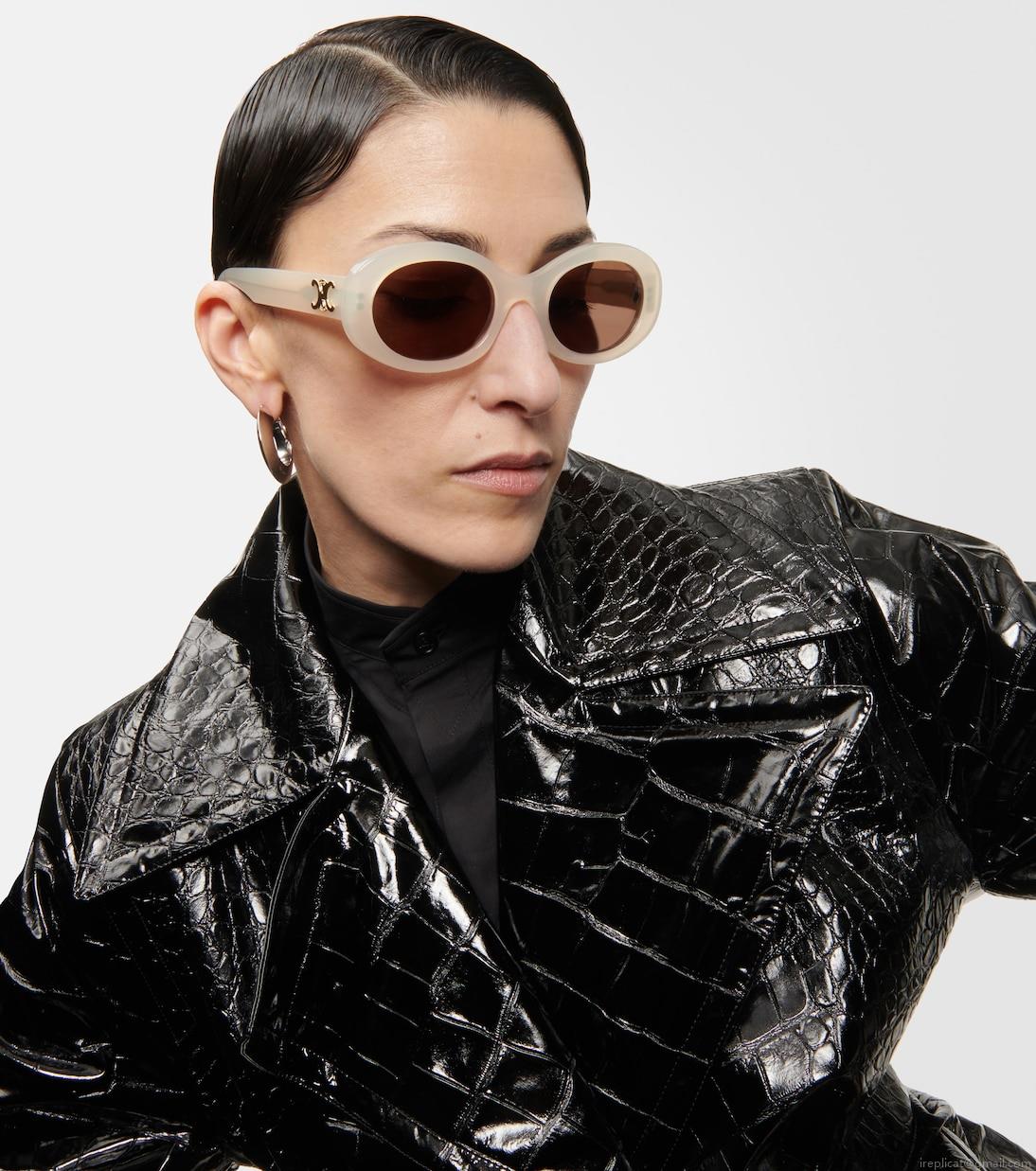 Celine EyewearTriomphe 01 oval sunglasses Celine EyewearTriomphe 01 oval sunglasses