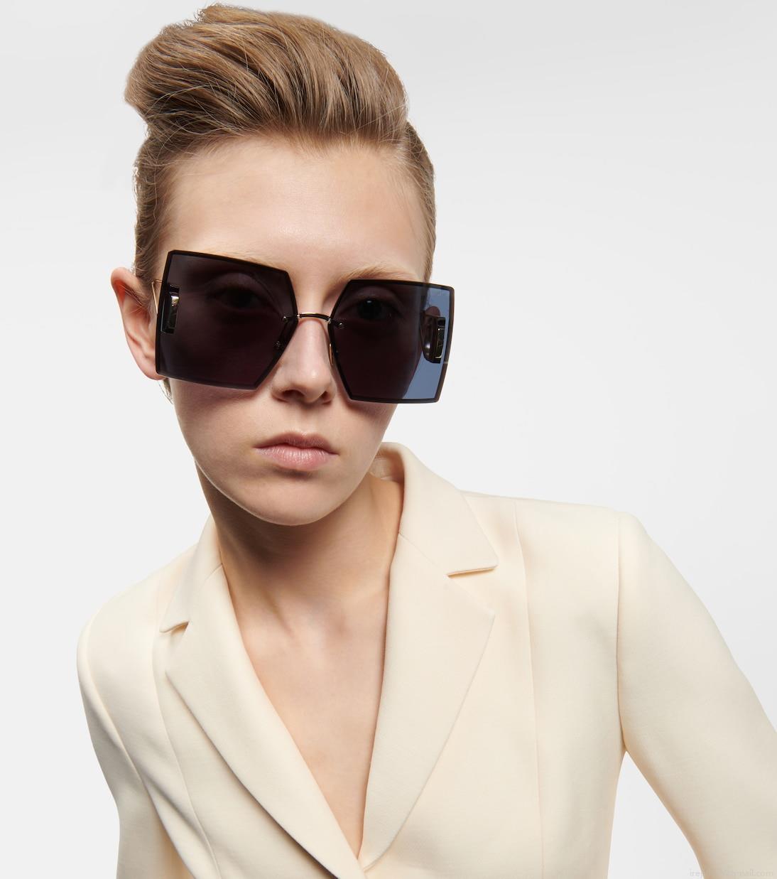 Dior Eyewear30Montaigne S7U square sunglasses Dior Eyewear30Montaigne S7U square sunglasses