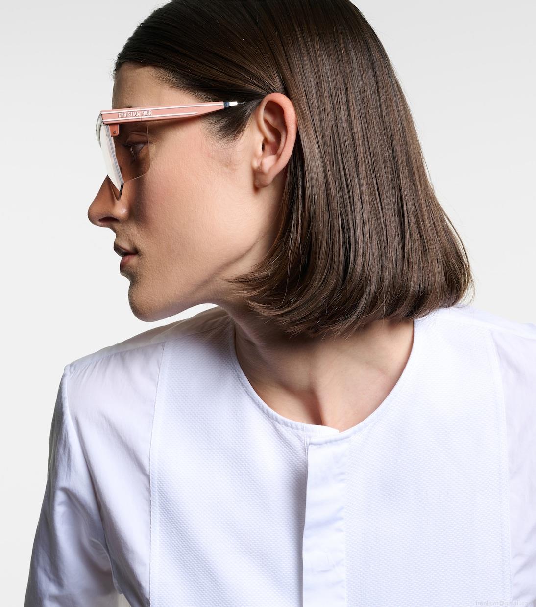 Dior EyewearDiorClub M1U flat-brow sunglasses