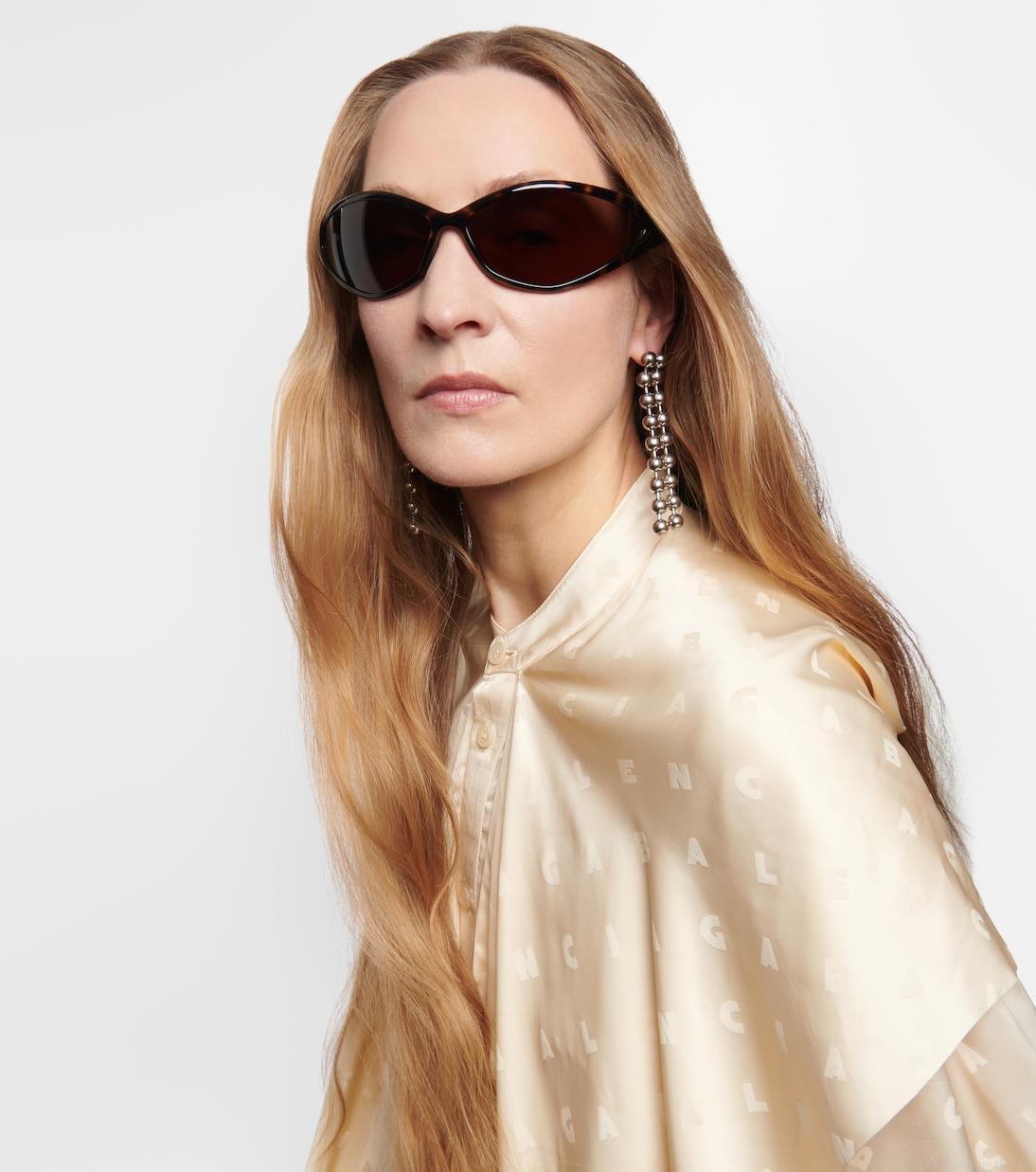 BalenciagaOval sunglasses BalenciagaOval sunglasses